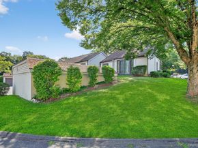 40 Jefferson Oval A, Yorktown Heights NY 10598