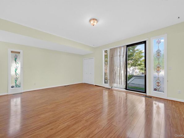 40 Jefferson Oval A, Yorktown Heights NY 10598