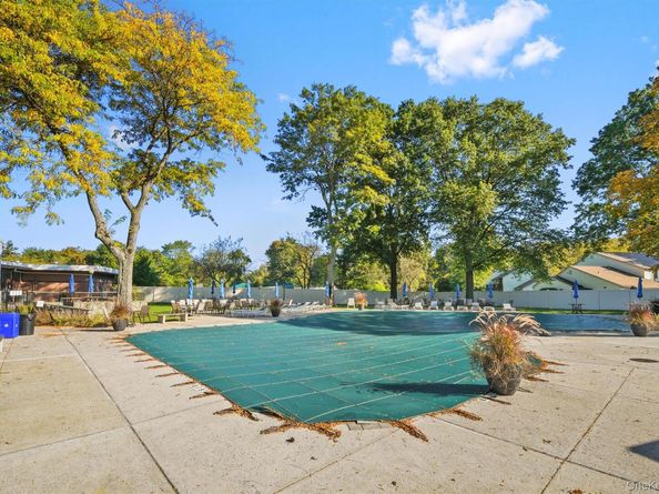 40 Jefferson Oval A, Yorktown Heights NY 10598