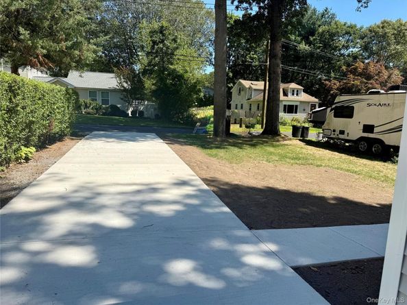 22 Lookout Drive, Sound Beach NY 11789