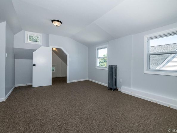 17 Field Avenue, New Rochelle NY 10805