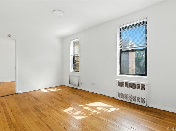 665 Thwaites Place 4V, Bronx NY 10467