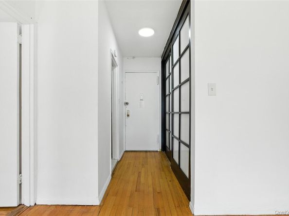 665 Thwaites Place 4V, Bronx NY 10467