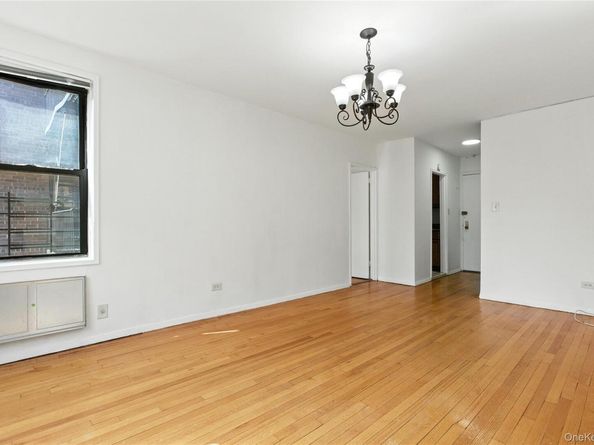665 Thwaites Place 4V, Bronx NY 10467
