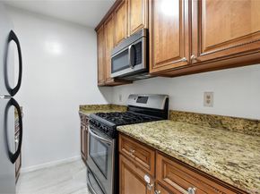665 Thwaites Place 4V, Bronx NY 10467