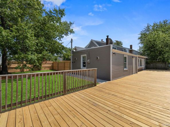 3322 Parkway Drive, Baldwin NY 11510