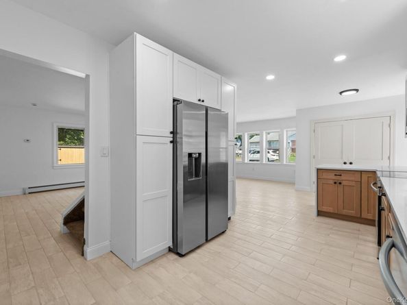 3322 Parkway Drive, Baldwin NY 11510