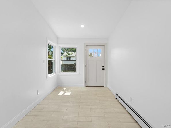 3322 Parkway Drive, Baldwin NY 11510