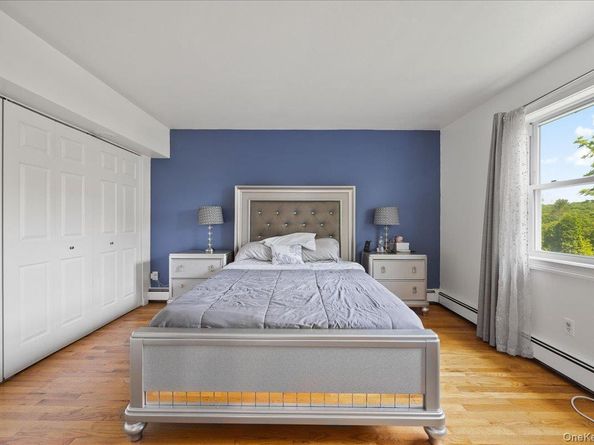 398 E Main Street, Jefferson Valley NY 10535