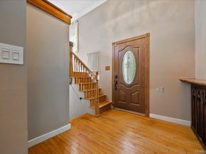 398 E Main Street, Jefferson Valley NY 10535
