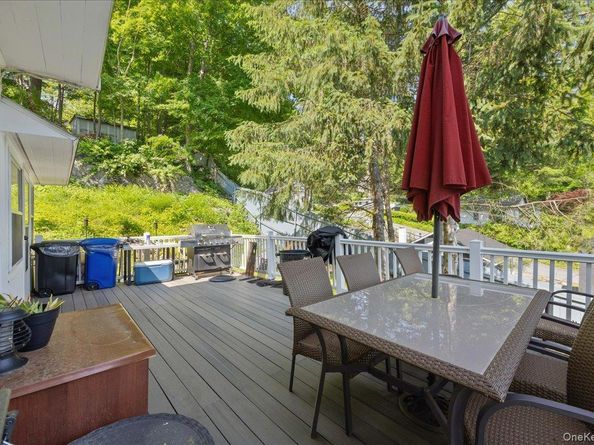 398 E Main Street, Jefferson Valley NY 10535