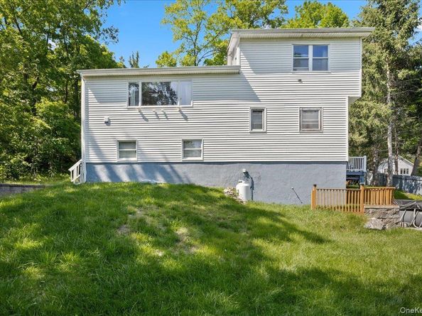 398 E Main Street, Jefferson Valley NY 10535