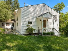 398 E Main Street, Jefferson Valley NY 10535