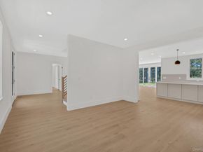 95 N Summit Boulevard, Westhampton NY 11977