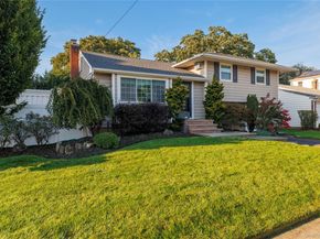 137 Willard Avenue, Farmingdale NY 11735