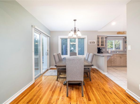 137 Willard Avenue, Farmingdale NY 11735