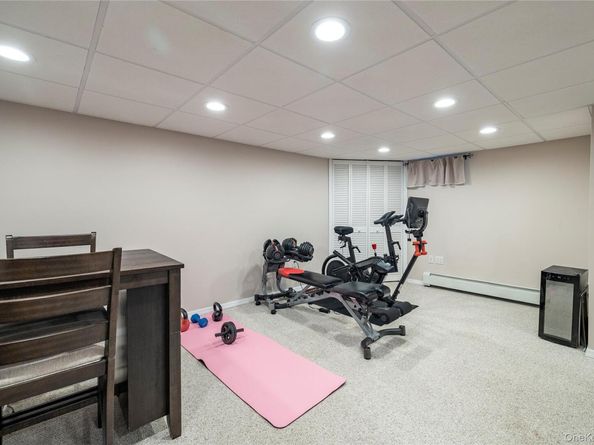 137 Willard Avenue, Farmingdale NY 11735