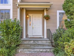 30 Agnew Farm Road, Armonk NY 10504