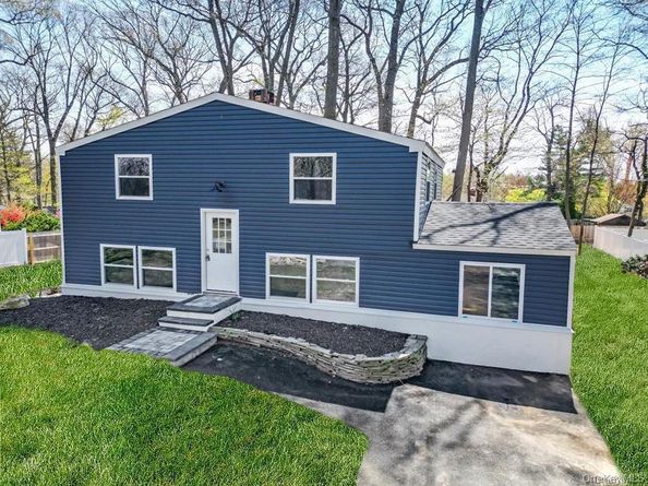 81 University Heights Drive, Stony Brook NY 11790