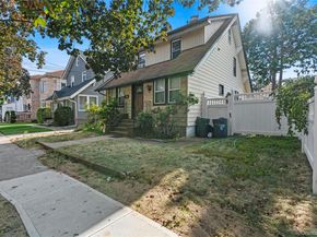 8732 258th Street, Floral Park NY 11001