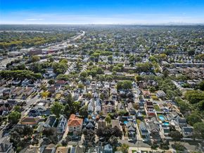 8732 258th Street, Floral Park NY 11001