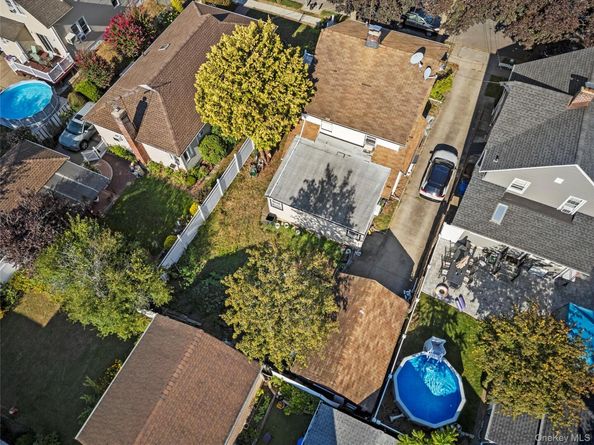 8732 258th Street, Floral Park NY 11001