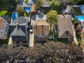 8732 258th Street, Floral Park NY 11001