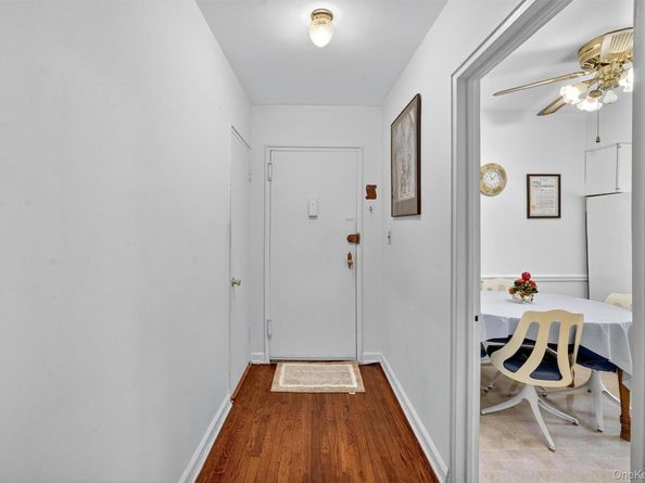 11 Bryant Crescent 1B, White Plains NY 10605