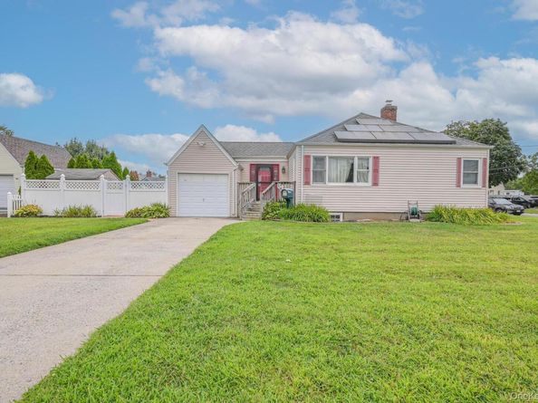 63 Cedar Avenue, East Farmingdale NY 11735