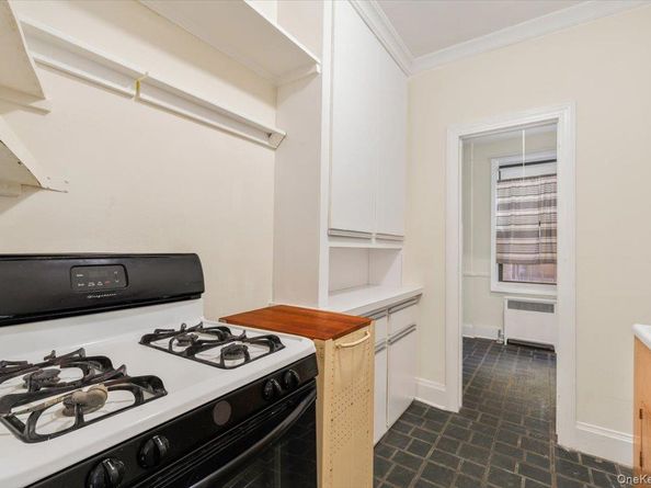 3875 Waldo Avenue 7L, Bronx NY 10463