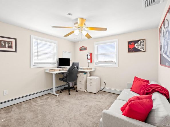 853 S Bay Street, Lindenhurst NY 11757