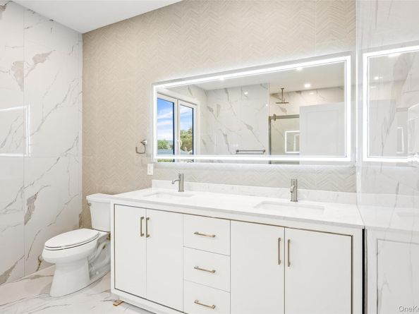 182 Friends Lane, Westbury NY 11590