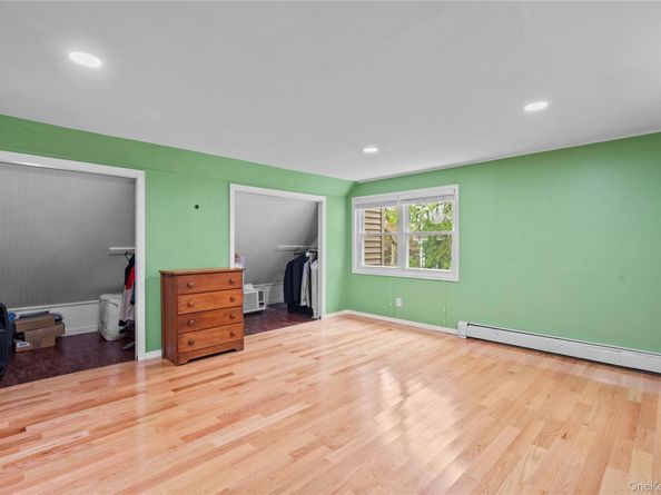 142 Pembrook Drive, Yonkers NY 10710