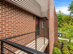 492 N Broadway Avenue 28, White Plains NY 10603