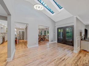 2 Rawlings Drive, Melville NY 11747