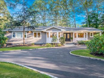 2 Rawlings Drive