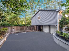 2 Rawlings Drive, Melville NY 11747