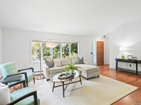 40 Lakeview Pass, Katonah NY 10536