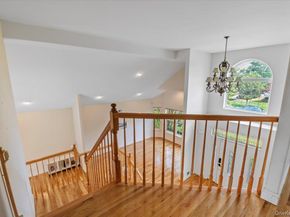 23 Island Trail, Mount Sinai NY 11766