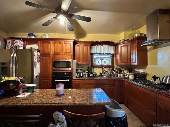 82 Burhans Avenue, Yonkers NY 10701