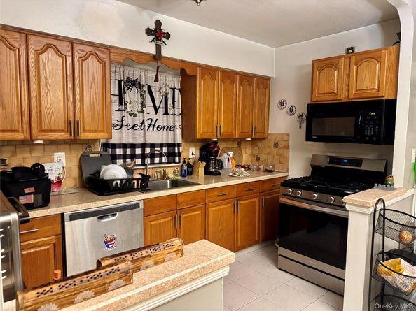 2027 Mayflower Avenue, Bronx NY 10461