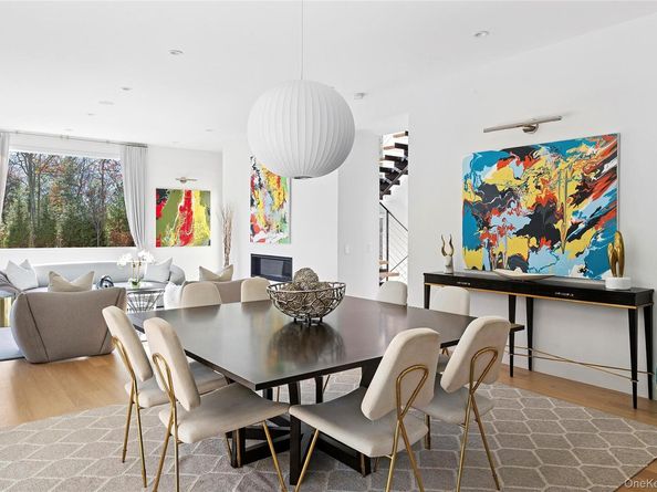 26 Alewive Brook Road, East Hampton NY 11937