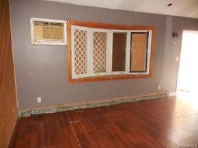 2 Hollow Street, Bellport NY 11713