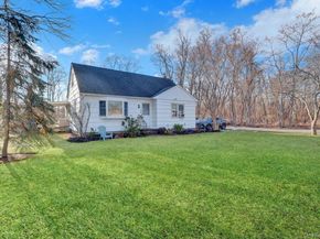 10 Eastport Manor Road, Eastport NY 11941