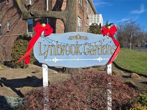 30 Daley Place 146, Lynbrook NY 11563