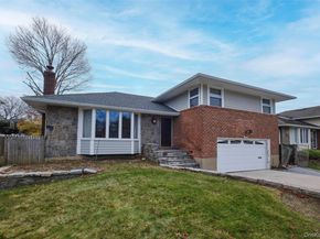 19 Birchwood Park Drive, Syosset NY 11791