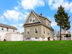 38 Lehrer Avenue, Elmont NY 11003