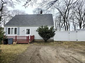 22 E Halley Lane, Central Islip NY 11722