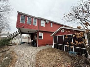 2331 Neptune Avenue, Seaford NY 11783