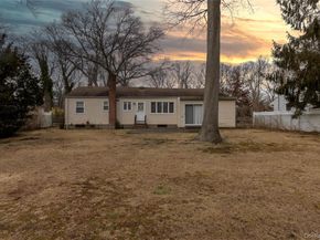 106 Powell Court, North Babylon NY 11703